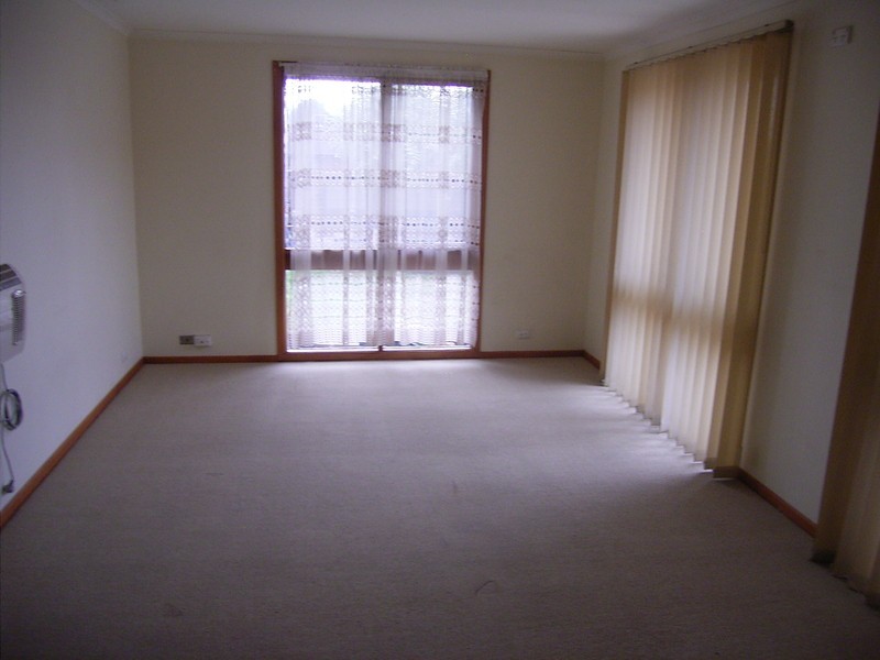 1/29 Lady Nelson Way, Taylors Lakes VIC 3038