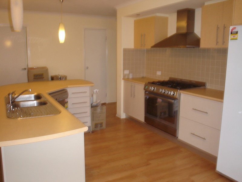 27 Alvaston Street, Deer Park VIC 3023