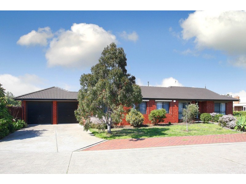 16 Pastoral Place, Sydenham VIC 3037