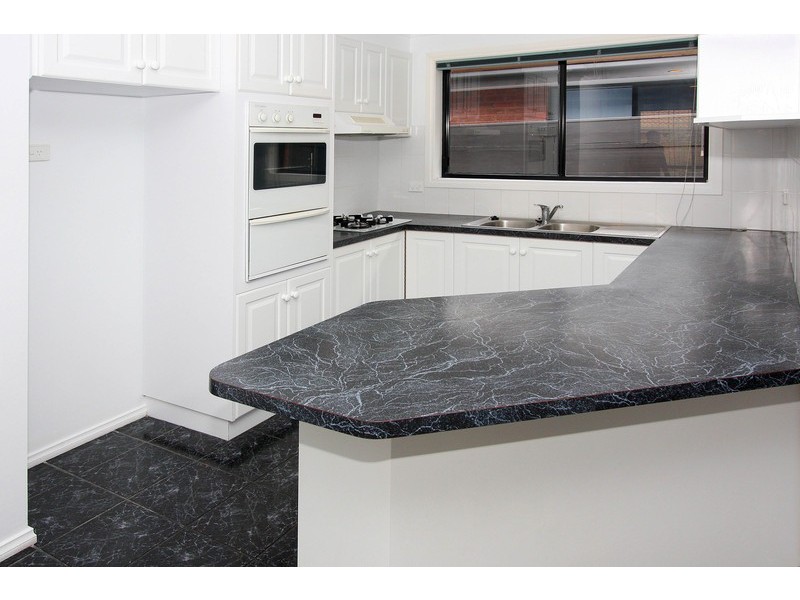 1/18 Oncidium Gardens, Keilor Downs VIC 3038