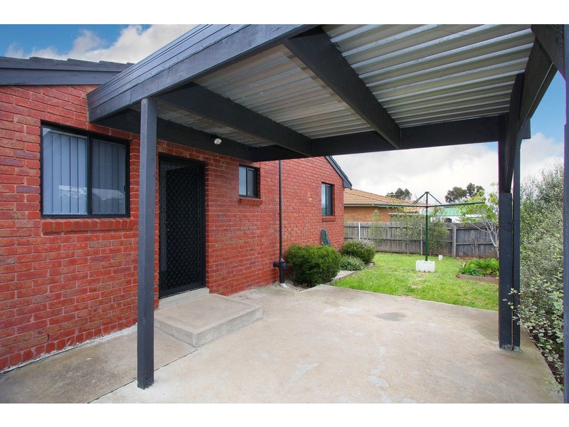 1/18 Oncidium Gardens, Keilor Downs VIC 3038