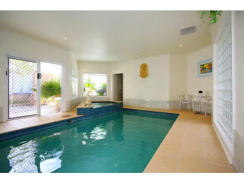 14 O’Hara Court, Taylors Lakes VIC 3038