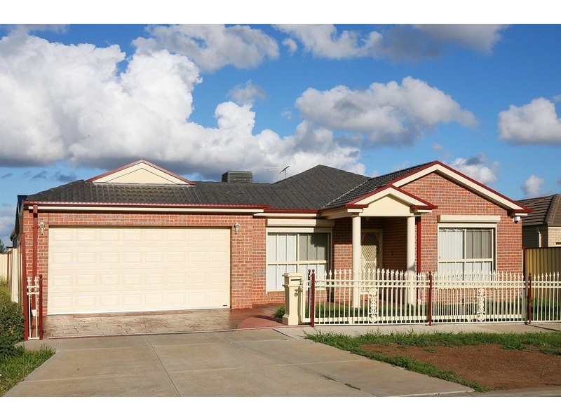 3 Jacaranda Drive, Taylors Hill VIC 3037