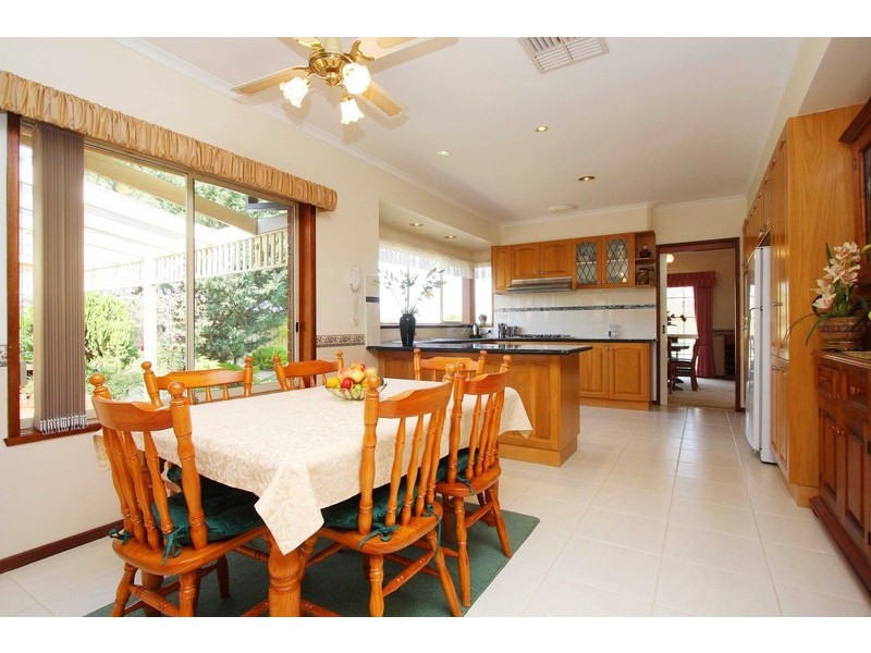 28 Buckingham Street, Sydenham VIC 3037