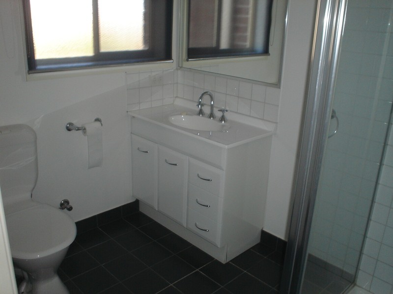 7 Medeo Court, Sydenham VIC 3037