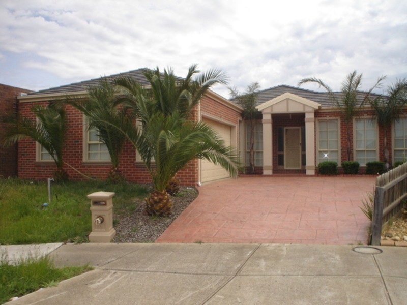 10 Stedman Court, Taylors Lakes VIC 3038
