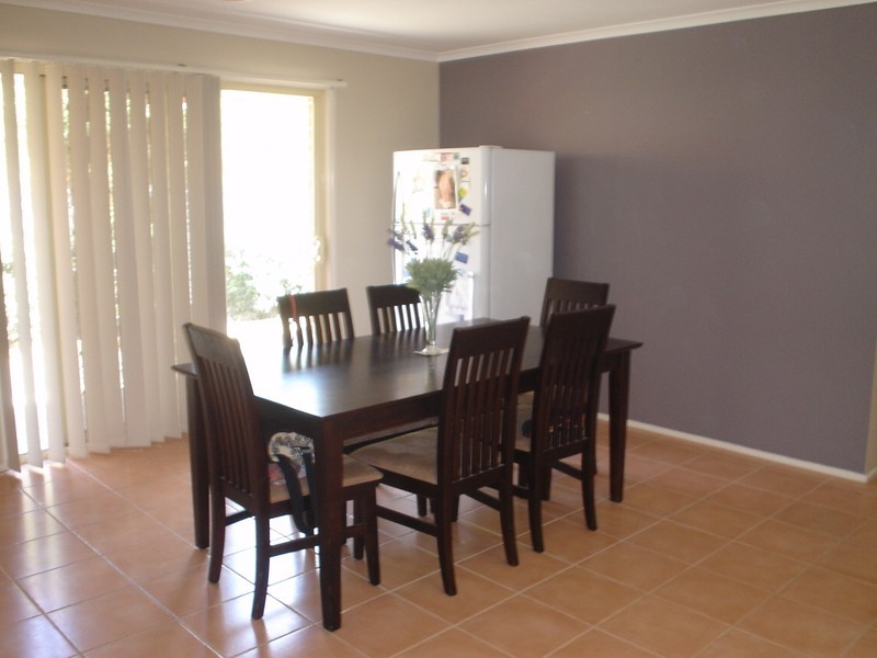 13 Berthon Crescent, Hillside VIC 3037