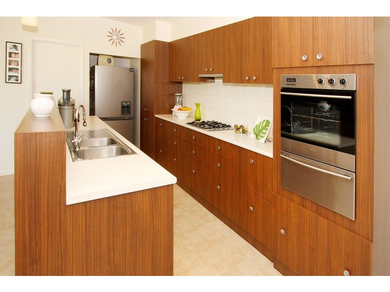 1 Evergreen Court, Taylors Hill VIC 3037