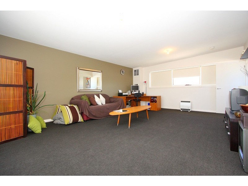 1 Evergreen Court, Taylors Hill VIC 3037