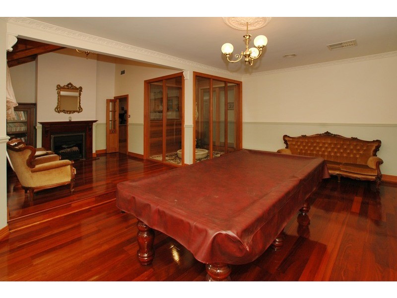 13 Royal Crescent, Hillside VIC 3037