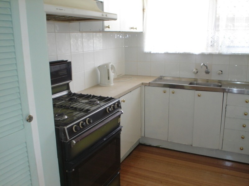 17 Gumtree Close, St Albans VIC 3021