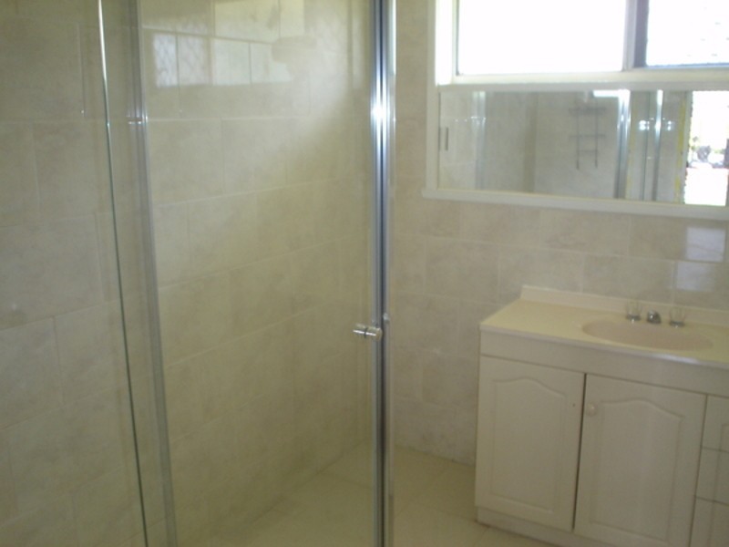 17 Gumtree Close, St Albans VIC 3021