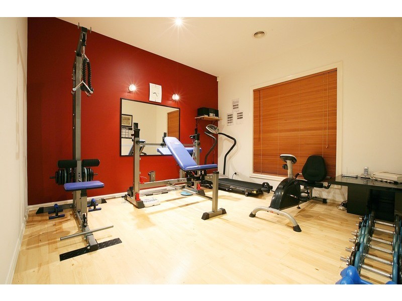 44 Tudor Rose Crescent, Sydenham VIC 3037