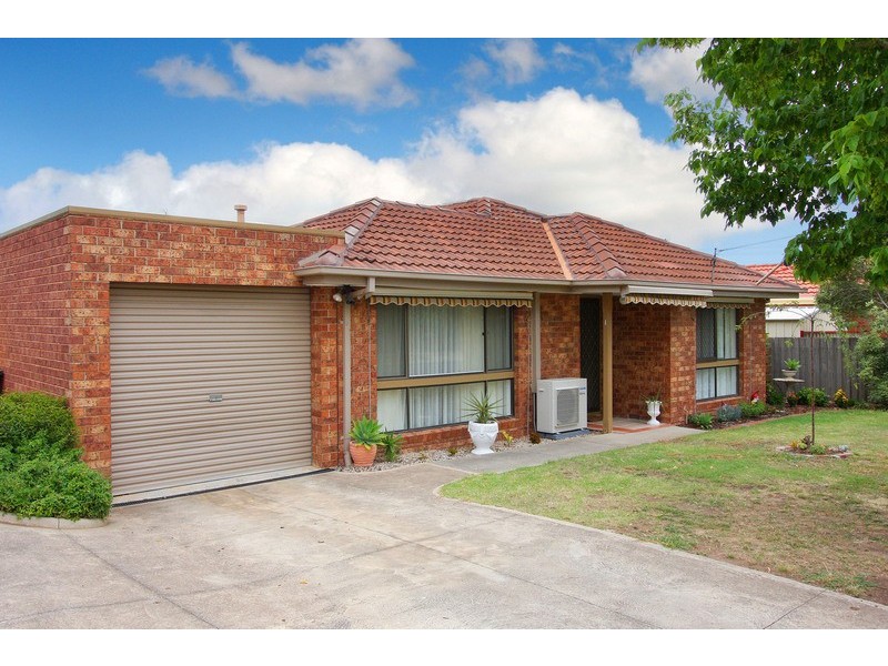 1/4 Dunraven Court, Sydenham VIC 3037