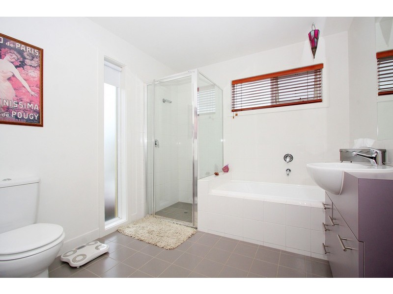 6 Lavender Park Road, Cairnlea VIC 3023