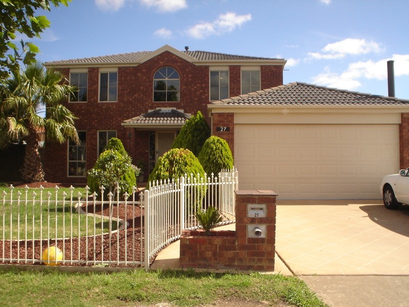 27 Grandview Crescent, Hillside VIC 3037