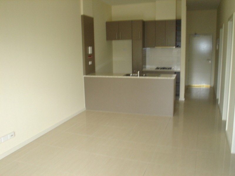 22/30 East Esplanade, St Albans VIC 3021