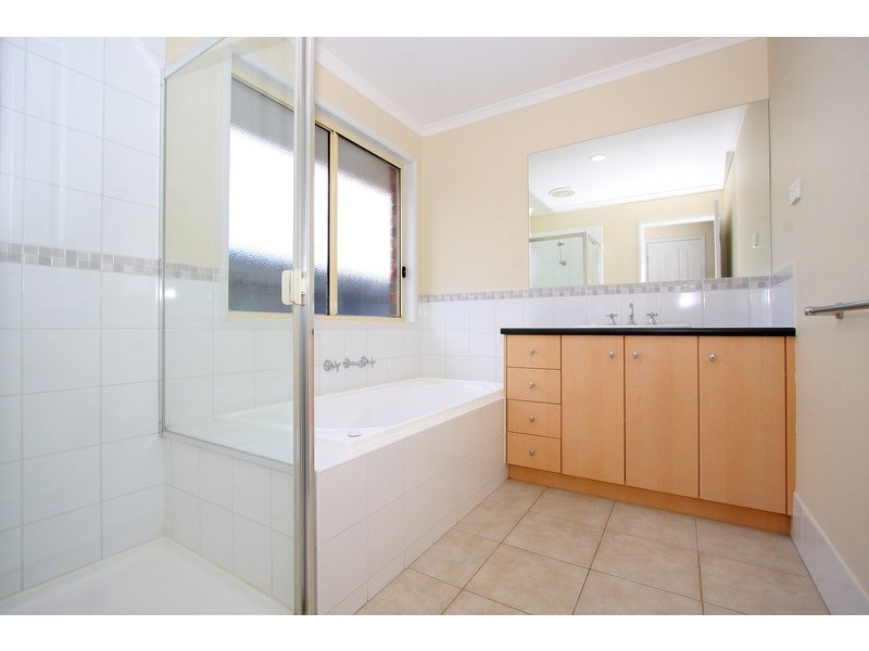 46 Allenby Road, Hillside VIC 3037