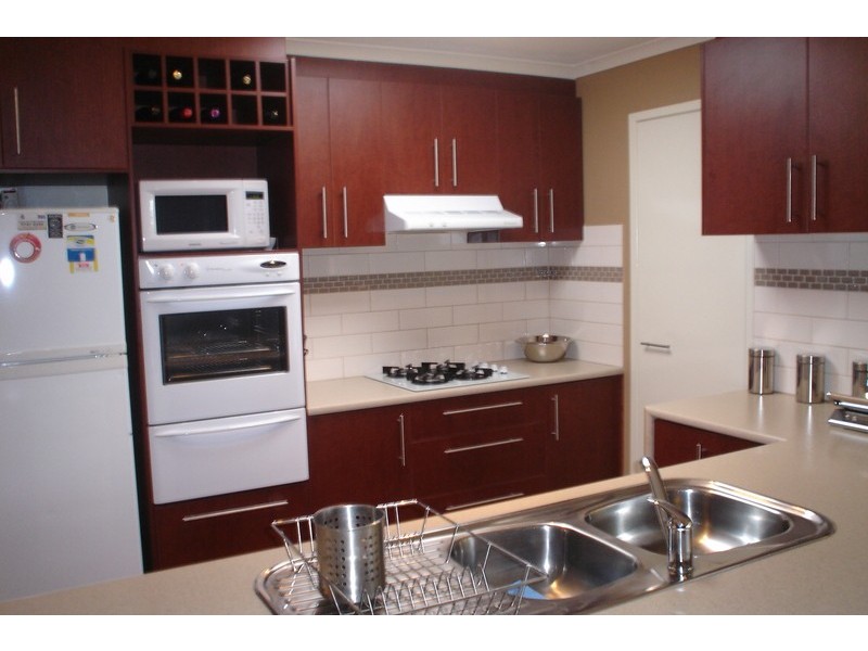 22 Thomson Way, Taylors Hill VIC 3037