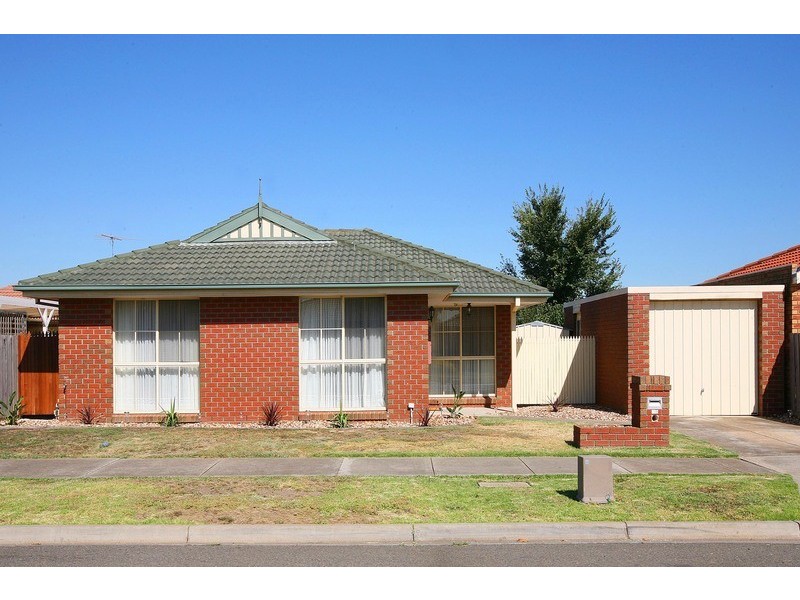 19 Meade Way, Sydenham VIC 3037
