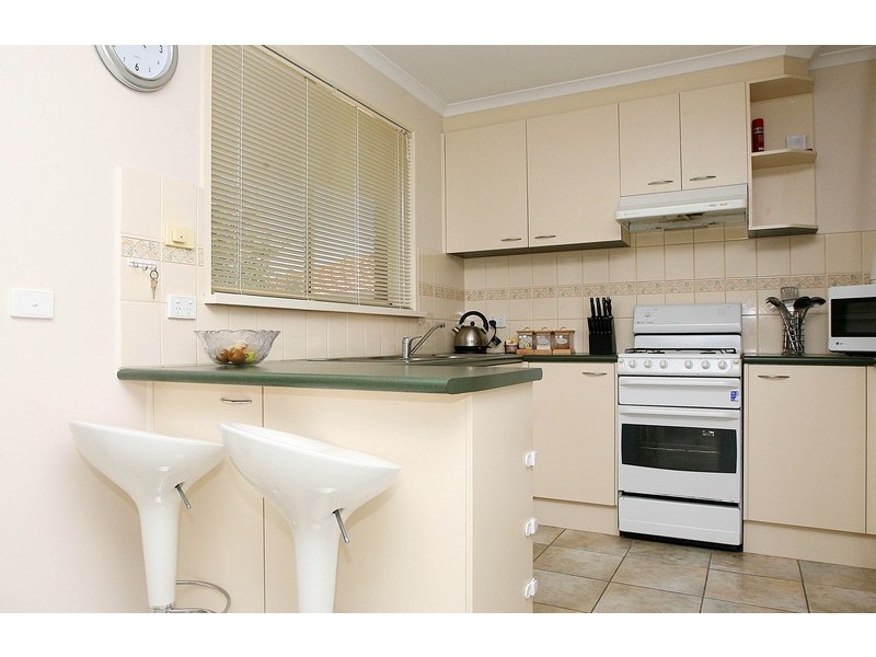 19 Meade Way, Sydenham VIC 3037