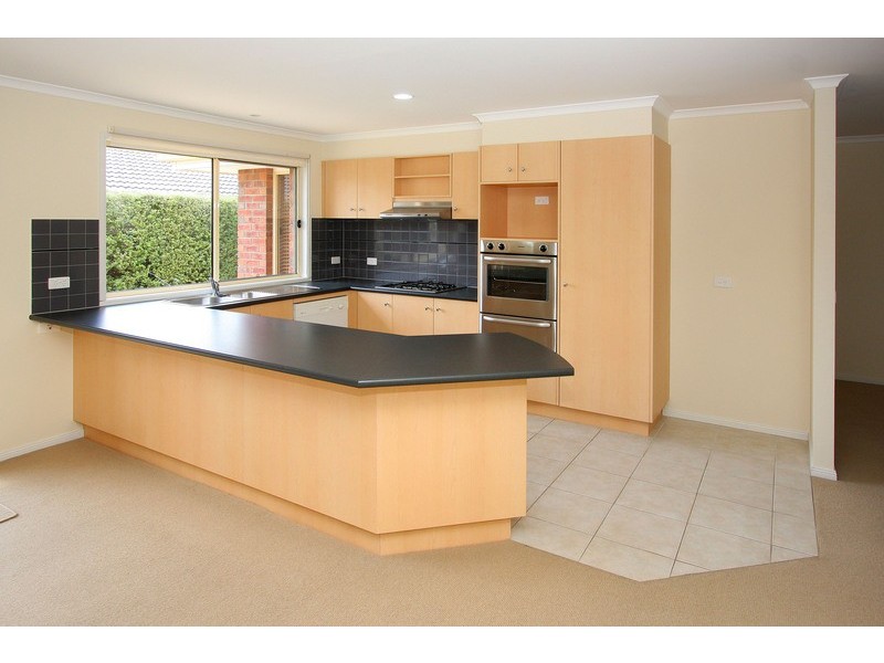 46 Allenby Road, Hillside VIC 3037