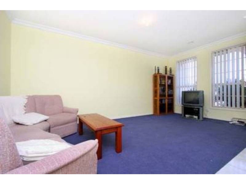 48 Saratoga Crescent, Keilor Downs VIC 3038