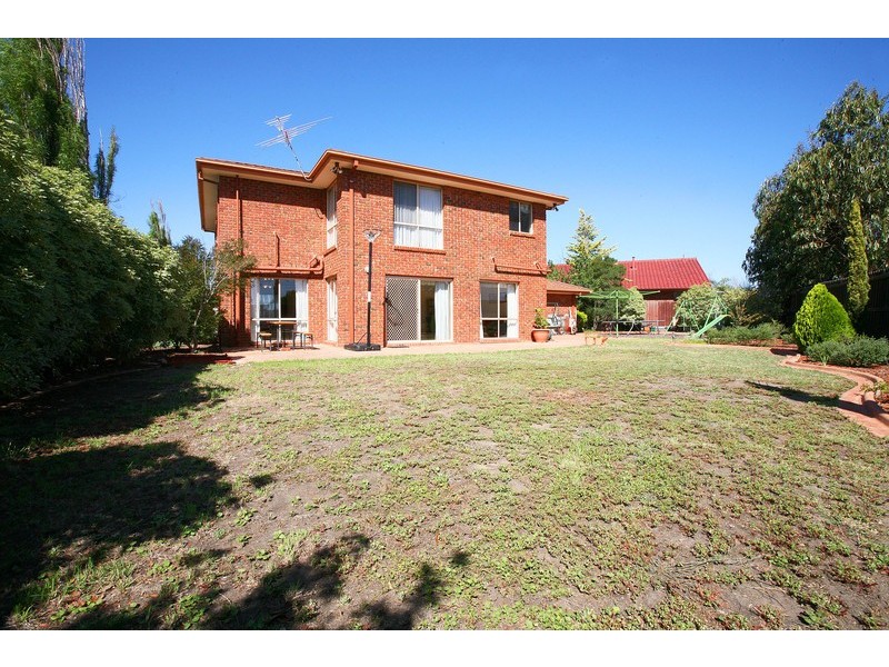7 Thorogood Court, Taylors Lakes VIC 3038