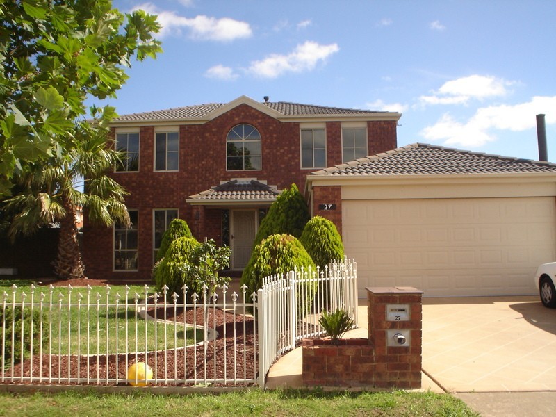 27 Grandview Crescent, Hillside VIC 3037