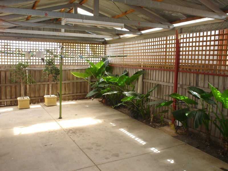 7 Smart Court, Delahey VIC 3037
