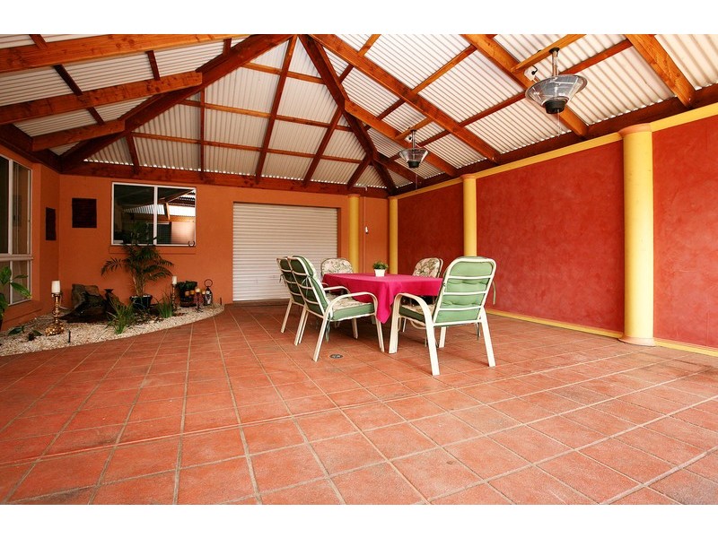 10 Venus Court, Hillside VIC 3037