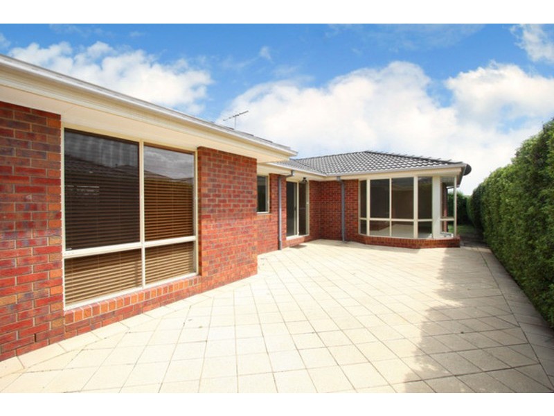 46 Allenby Road, Hillside VIC 3037
