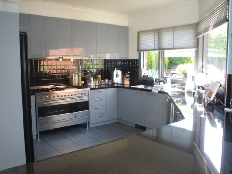 42 Petrik Drive, Keilor VIC 3036