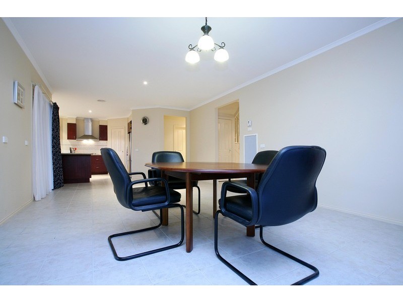 13 The Willows, Hillside VIC 3037