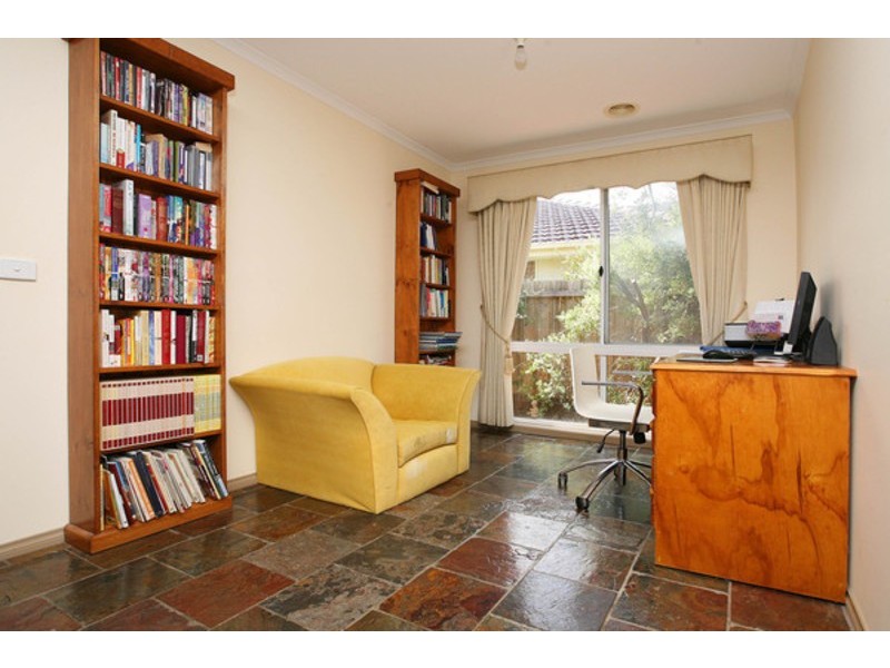 10 Venus Court, Hillside VIC 3037