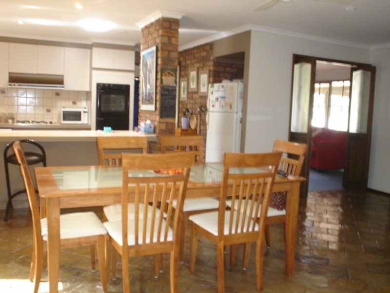 69 Apollo Road, Taylors Lakes VIC 3038