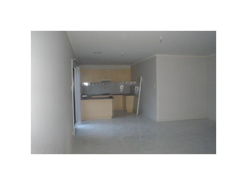 12 Marylou Court, Delahey VIC 3037