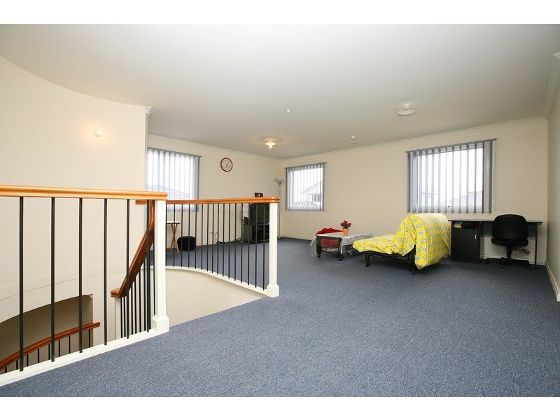 13 Catani Court, Burnside VIC 3023