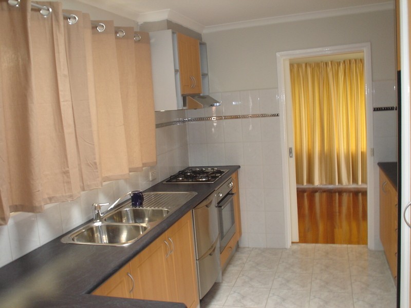 18 Brazilia Avenue, Kealba VIC 3021