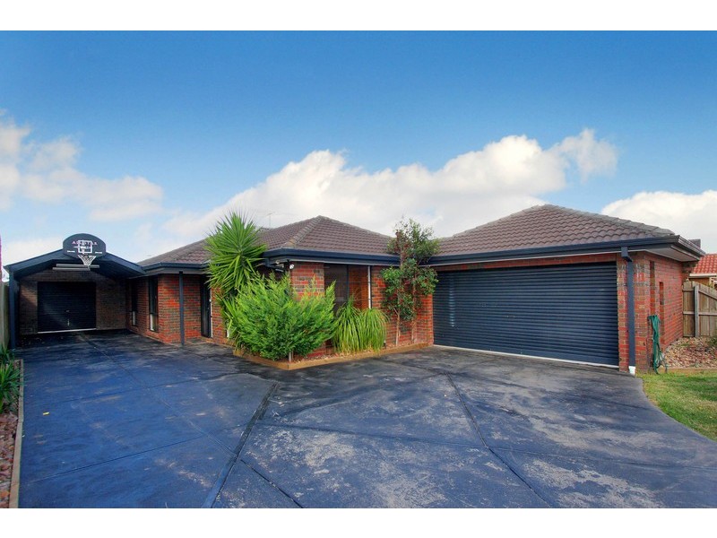 8 Kiev Walk, Delahey VIC 3037