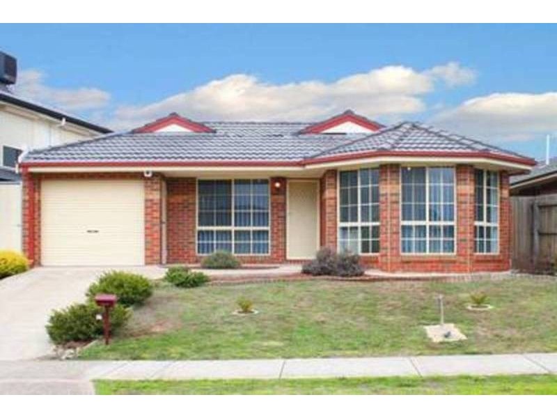 25 Milligan Parade, Sydenham VIC 3037