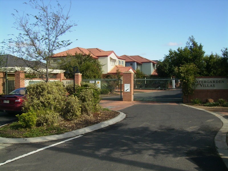 35/330 Sydenham Road, Sydenham VIC 3037