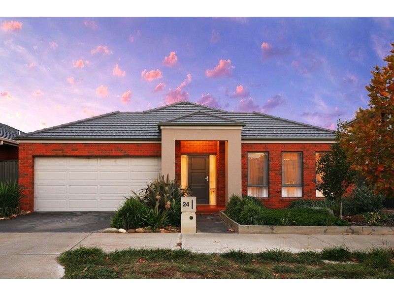 24 Domain Drive, Hillside VIC 3037