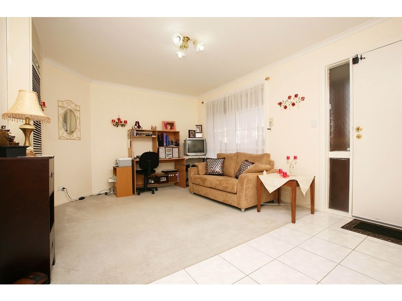 37 Frost Drive, Delahey VIC 3037