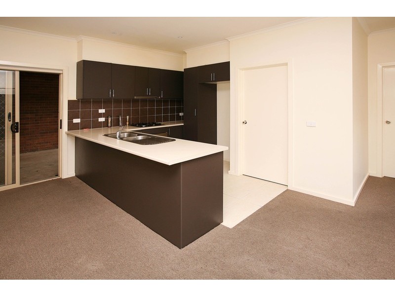 5/8 Bond Avenue, St Albans VIC 3021