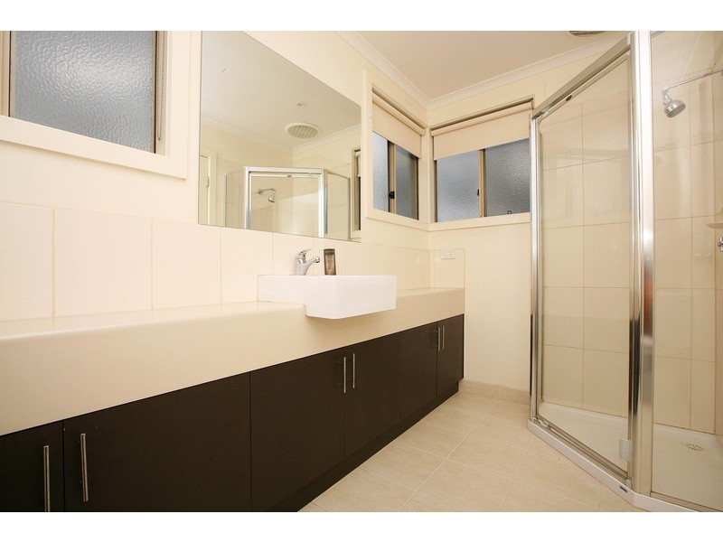 5/8 Bond Avenue, St Albans VIC 3021