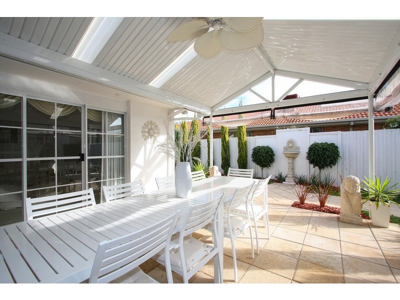 47 Verona Drive, Taylors Lakes VIC 3038