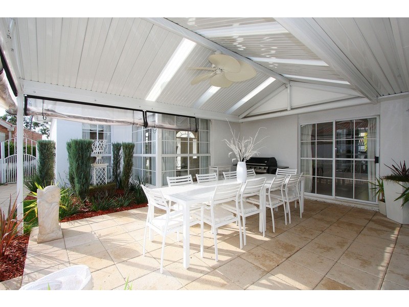 47 Verona Drive, Taylors Lakes VIC 3038