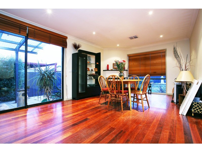 15 Church Avenue, Taylors Hill VIC 3037