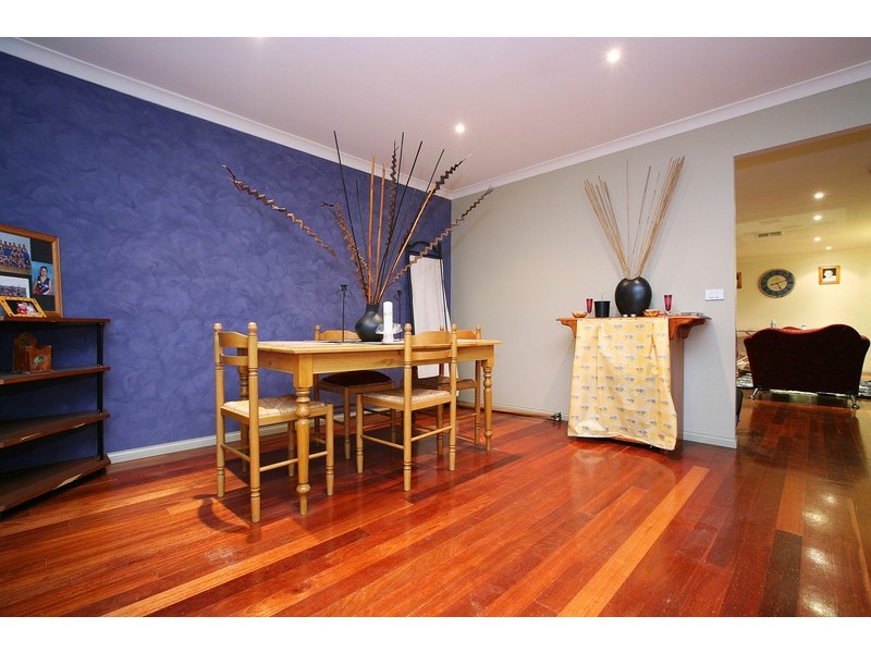 15 Church Avenue, Taylors Hill VIC 3037